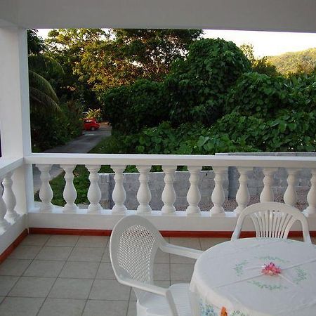 Rowsvilla Guest House Beau Vallon  Bagian luar foto
