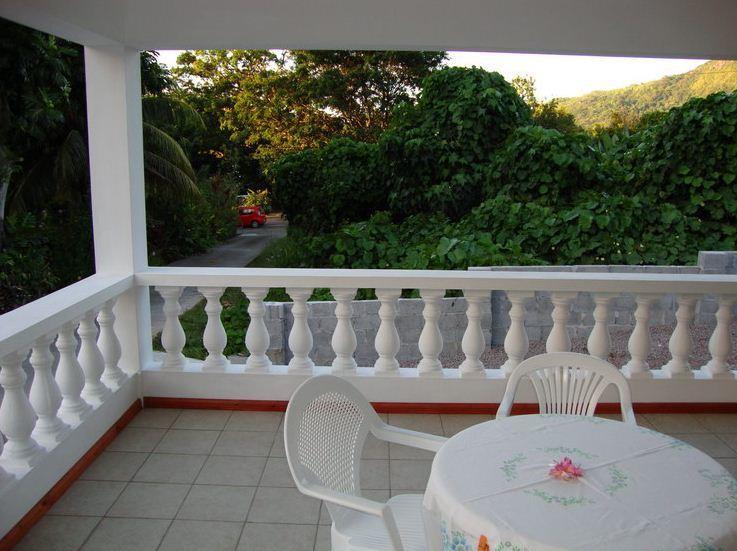 Rowsvilla Guest House Beau Vallon  Bagian luar foto